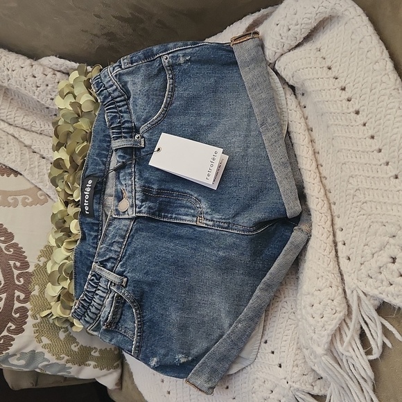 Retrofete Pants - Nwt Mallory Cuff Denim Shorts Retrofête-Size 27